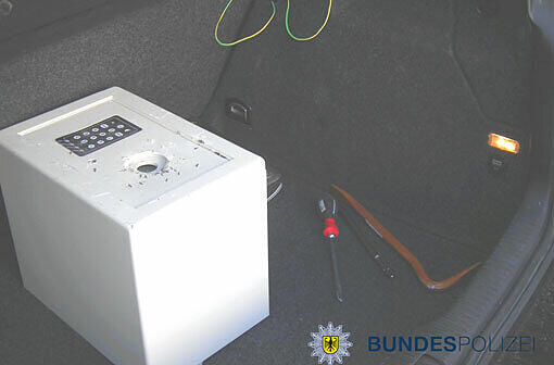 Einen Tresor wie diesen haben Täter aus einer Erdgschoßwohnung in Solln gestohlen. (Symbolbild)