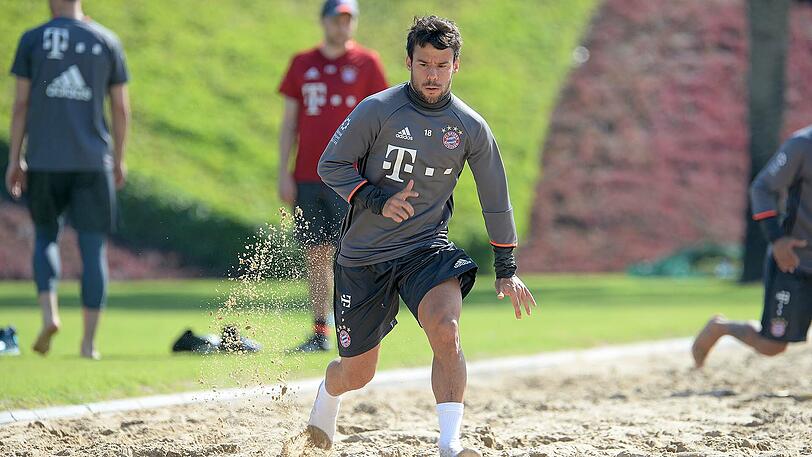 Da spritzt der Sand, wenn Juan Bernat zum Sprint ansetzt.