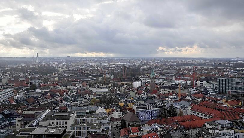 Besonders grün ist Münchens Innenstadt nicht gerade. Das soll sich aber ändern. Mit dem Anlegen neuer Parks und Plätze soll die Lebensqualität erhöht werden.