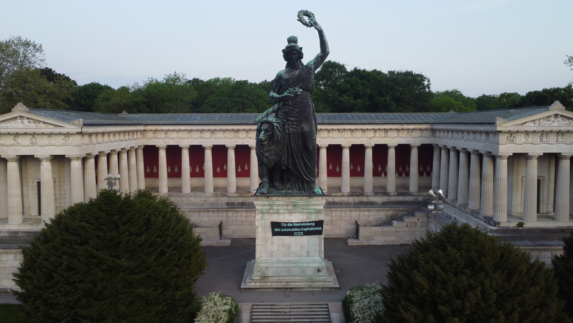 Die Aktivisten protestierten gegen die IAA, die dieses Jahr wieder in München stattfinden wird. Die Aktivisten protestierten gegen die IAA, die dieses Jahr wieder in München stattfinden wird.
