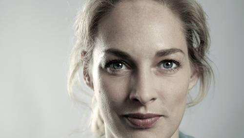 Sophie von Kessel liest in der Allerheiligenhofkirche. Sophie von Kessel liest in der Allerheiligenhofkirche.