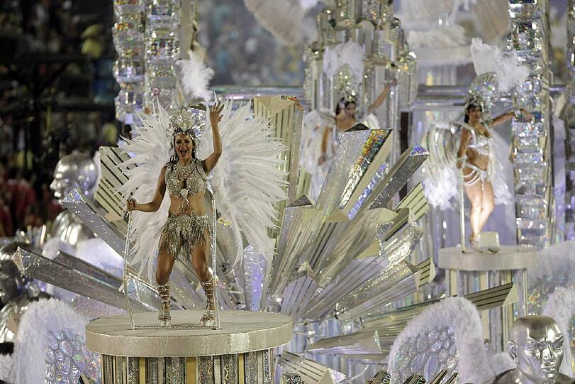 Samba in Rio 2012: Die Bilder vom Zuckerhut. Mit Fergie und Jennifer Lopez