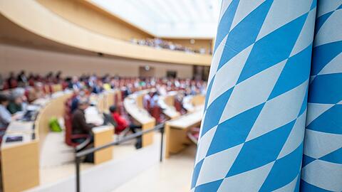 Der Landtag ist mit gro&szlig;er Mehrheit gegen eine Amtszeitbegrenzung f&uuml;r den Regierungschef. (Archivbild)