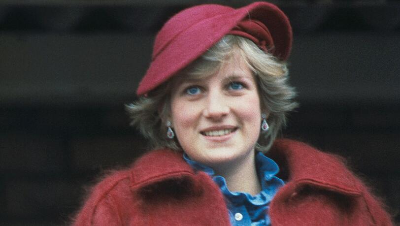 Vor 29 Jahren, am 31. August 1997, starb Diana im Alter von nur 36 Jahren. Eine Doku blickt nun auf die ersten Stunden nach ihrem Tod zurück. Vor 29 Jahren, am 31. August 1997, starb Diana im Alter von nur 36 Jahren. Eine Doku blickt nun auf die ersten Stunden nach ihrem Tod zurück.