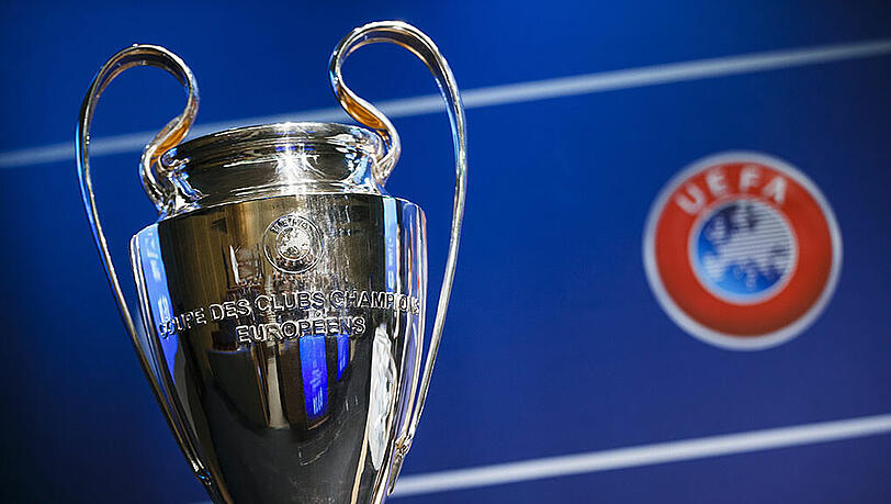 Das Objekt der Begierde: Auf dem Weg zum Henkelpott droht den Bayern im Achtenfinale ein Hammer-Los. Das Objekt der Begierde: Auf dem Weg zum Henkelpott droht den Bayern im Achtenfinale ein Hammer-Los.