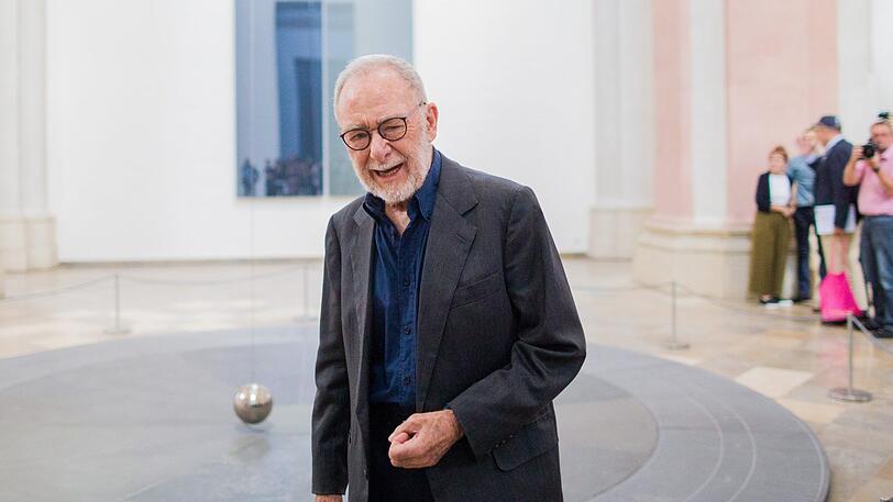 Ein Werk des Künstlers Gerhard Richter erzielt bei einer Versteigerung in München einen Rekordpreis.