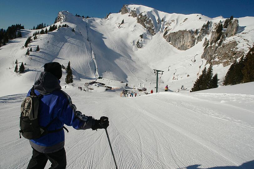 So schön kann's am Brauneck sein: Skifahren bei Sonnenschein.