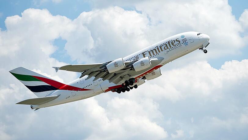 Das Mädchen starb während eines Emirates-Flugs von Dubai nach München. (Archivbild) Das Mädchen starb während eines Emirates-Flugs von Dubai nach München. (Archivbild)