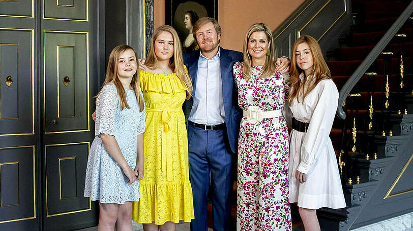 Die königliche Familie am niederländischen Königstag (v.l.): Prinzessin Ariane, Kronprinzessin Amalia, König Willem-Alexander, Königin Máxima und Prinzessin Alexia