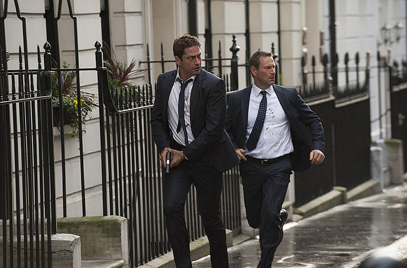 London. Temperatur: Blutig. Frisur: Sitzt. Anzug: Perfekt. Der Präsident (Aaron Eckhart, rechts) und sein Leibwächter (Gerard Butler) kämpfen sich durch die britische Hauptstadt.