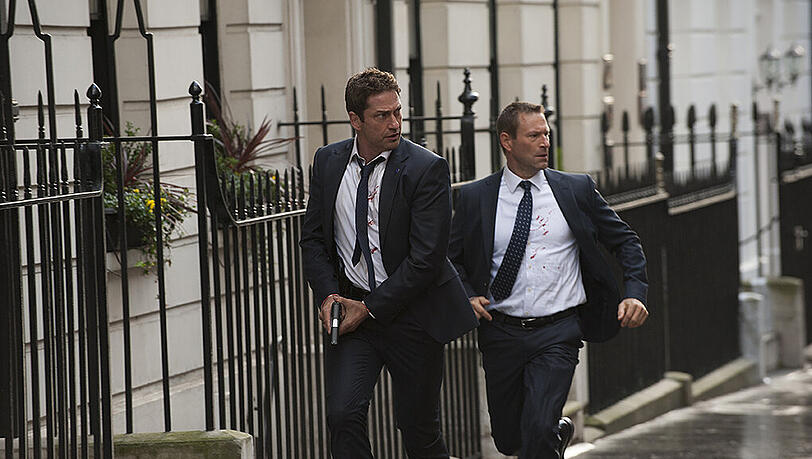 London. Temperatur: Blutig. Frisur: Sitzt. Anzug: Perfekt. Der Präsident (Aaron Eckhart, rechts) und sein Leibwächter (Gerard Butler) kämpfen sich durch die britische Hauptstadt. London. Temperatur: Blutig. Frisur: Sitzt. Anzug: Perfekt. Der Präsident (Aaron Eckhart, rechts) und sein Leibwächter (Gerard Butler) kämpfen sich durch die britische Hauptstadt.