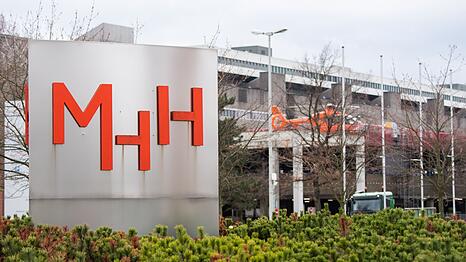 Die Ermittlungen gegen den Arzt der Medizinischen Hochschule Hannover (MHH) laufen seit vergangenem Jahr. (Archivbild)