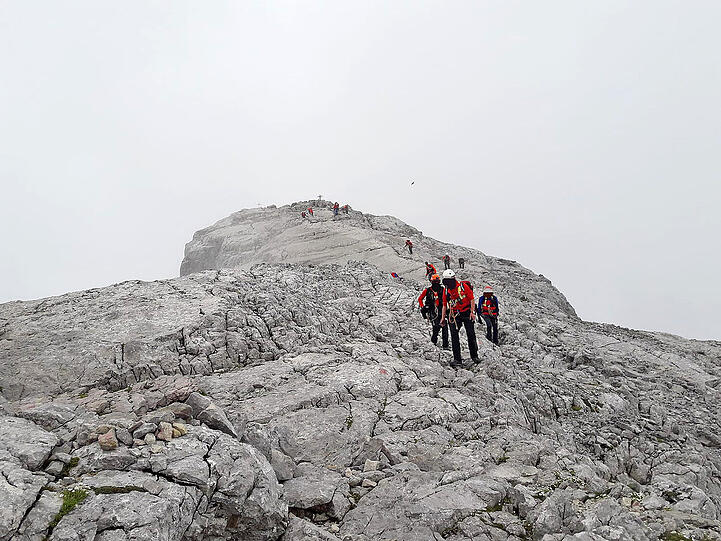 Bilder von der dramatischen Rettungsaktion im Nebel.