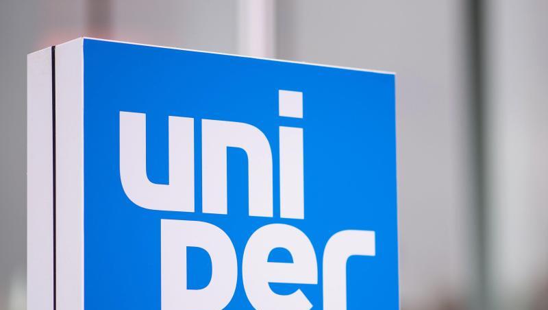 Der Tarifvertrag für die Uniper-Mitarbeiter hat eine Laufzeit von 24 Monaten. Auch die Ausbildungsvergütungen werden kräftig steigen. Der Tarifvertrag für die Uniper-Mitarbeiter hat eine Laufzeit von 24 Monaten. Auch die Ausbildungsvergütungen werden kräftig steigen.
