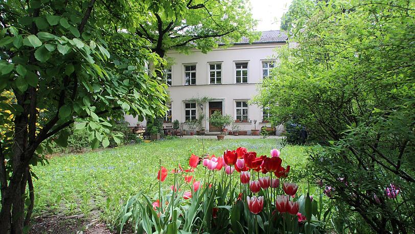 Bis auf das Haupthaus soll alles weg: die Paul-Heyse-Villa. Bis auf das Haupthaus soll alles weg: die Paul-Heyse-Villa.