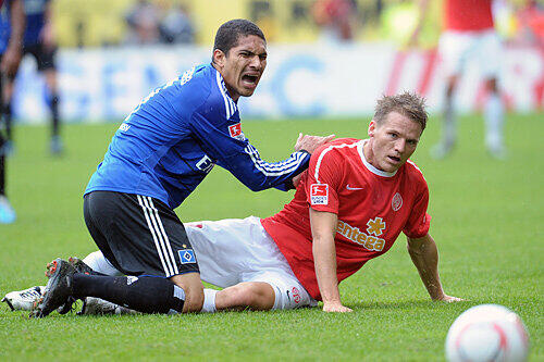 Ohne Neuzugang Ivan Klasnic und Eugen Polanski (r) reist Fußball-Bundesligist FSV Mainz 05 zum Tabellenführer FC Bayern München.