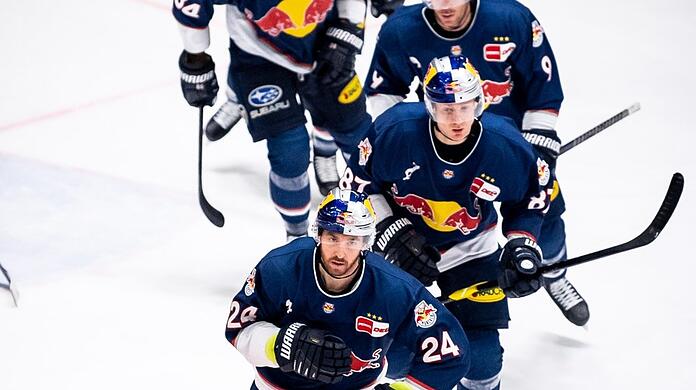 Das Coronavirus wütet beim EHC Red Bull München, der noch am Freitag in Augsburg gespielt hat - 14 Spieler sind infiziert.