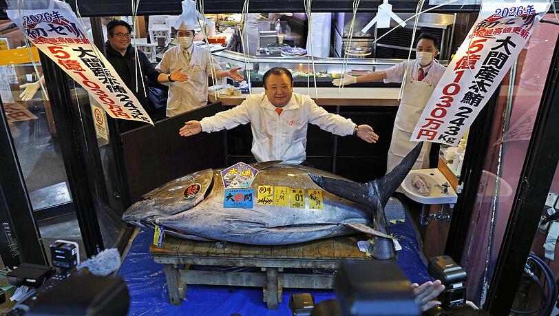 F&uuml;r den Betreiber einer Sushi-Restaurantkette ist der gezahlte Rekordpreis eine geschickte PR-Aktion.