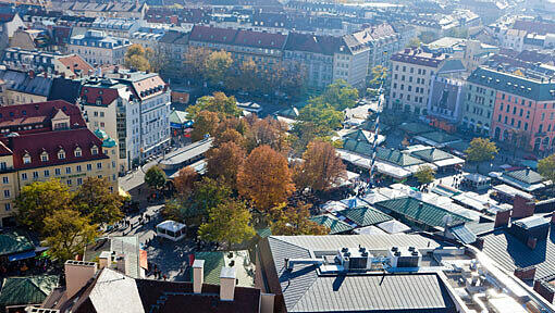 Der Markt ist marode. Um das zu ändern, holt sich die Stadt das Geld jetzt erstmal bei den Standl-Leuten. Der Markt ist marode. Um das zu ändern, holt sich die Stadt das Geld jetzt erstmal bei den Standl-Leuten.