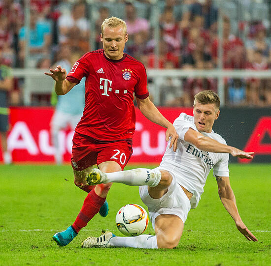 Sebastian Rode, Note 3: Kam zur Pause für Lahm, laufstark im Zentrum, zuverlässig.