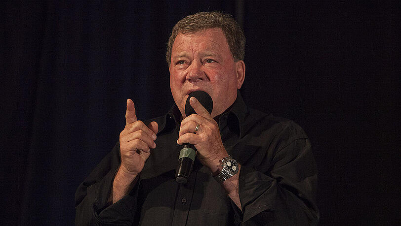 William Shatner hat der Welt Schockierendes über seinen Ex-Kollegen George Takei mitzuteilen William Shatner hat der Welt Schockierendes über seinen Ex-Kollegen George Takei mitzuteilen
