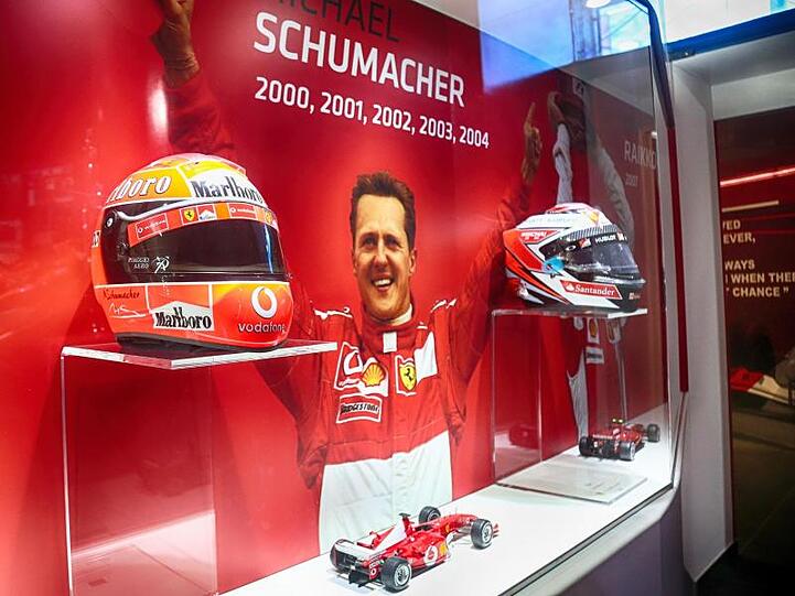 Das Ferrari-Museum in Maranello zeigt eine Rückschau auf die Erfolge von Scuderia-Star Michael Schumacher.