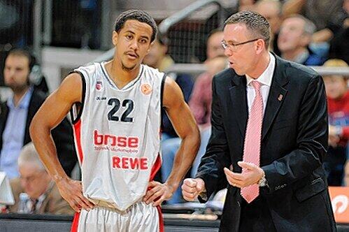Es hat nicht sollen sein: Bambergs Trainer Chris Fleming und Topscorer Brian Roberts enttäuscht.
