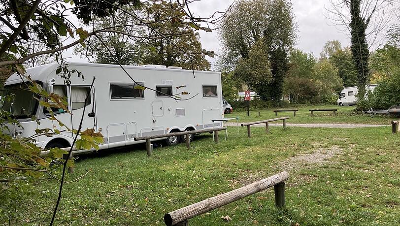 Auf dem Campingplatz in Thalkirchen ist bereits Nebensaison. Studierende haben sich hier nicht eingemietet.