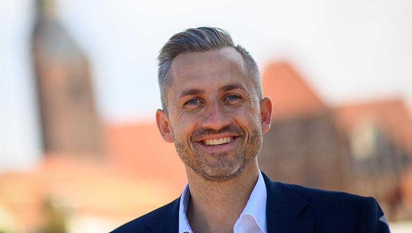 Ulrich Siegmund - ein Verkaufstalent für Raumdüfte und AfD-Politik. Ulrich Siegmund - ein Verkaufstalent für Raumdüfte und AfD-Politik.