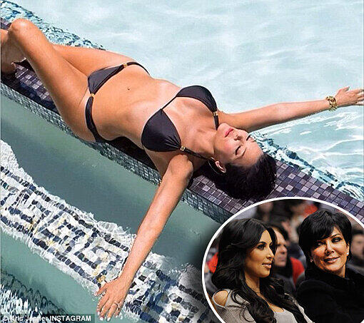 Was Tochter Kim wohl zu diesem freizügigen Video sagt? Kris Jenner postete jetzt ein Video, in dem sie sich in einem sehr knappen Bikini am Pool sonnt.