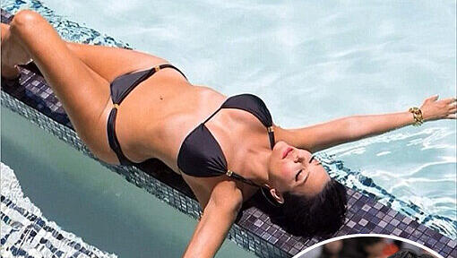 Was Tochter Kim wohl zu diesem freizügigen Video sagt? Kris Jenner postete jetzt ein Video, in dem sie sich in einem sehr knappen Bikini am Pool sonnt. Was Tochter Kim wohl zu diesem freizügigen Video sagt? Kris Jenner postete jetzt ein Video, in dem sie sich in einem sehr knappen Bikini am Pool sonnt.