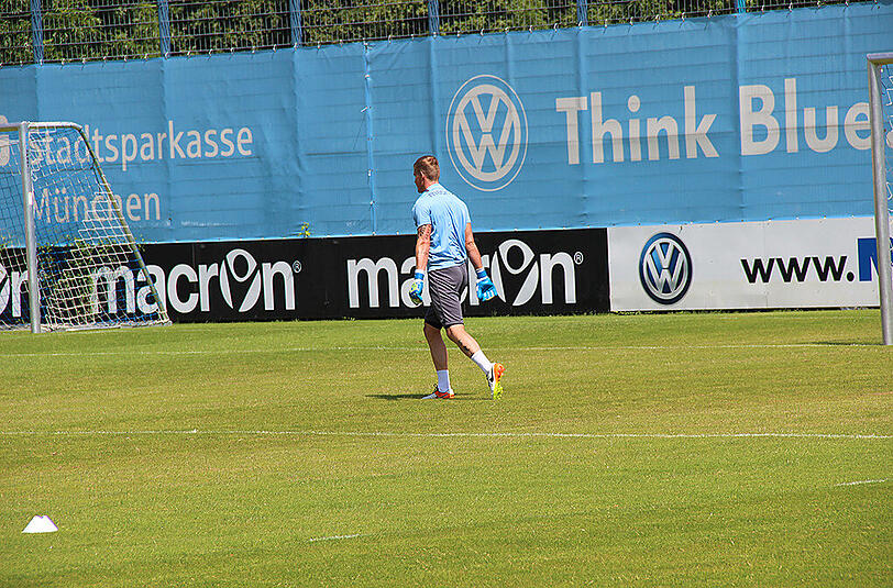 Am Samstag startete der TSV 1860 München ganz offiziell in die neue Saison. Klicken Sie sich durch die Bilder des Traningsauftakts mit dem neuen Trainer Kosta Runjaic.