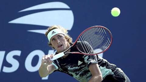 Ist nach fünf Sätzen endlich auch eine Runde weiter: Alexander Zverev.