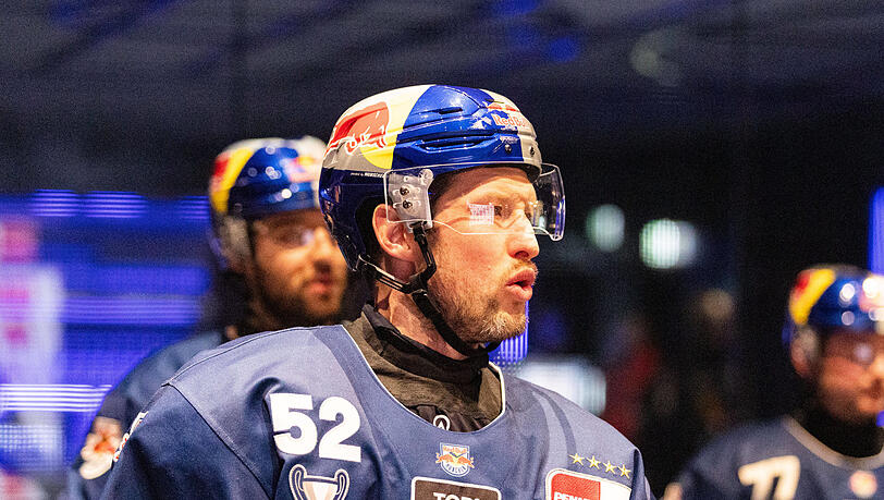Kapitän Patrick Hager und der Eishockeyclub müssen gewinnen, sonst ist die Saison vorbei.