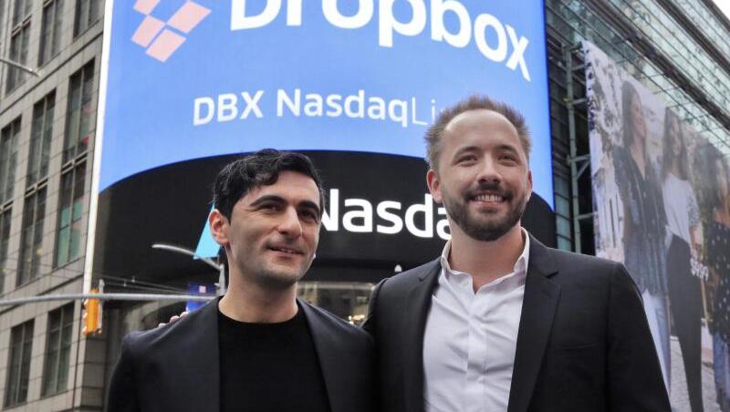 Die Dropbox-Gründer Arash Ferdowsi (l) und Drew Houston in New York. Die Dropbox-Gründer Arash Ferdowsi (l) und Drew Houston in New York.