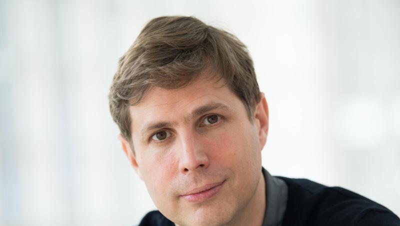 Der Autor Daniel Kehlmann glaubt, dass Österreich aufgrund seiner Vergangenheit für Korruption anfälliger ist als Deutschland. Der Autor Daniel Kehlmann glaubt, dass Österreich aufgrund seiner Vergangenheit für Korruption anfälliger ist als Deutschland.