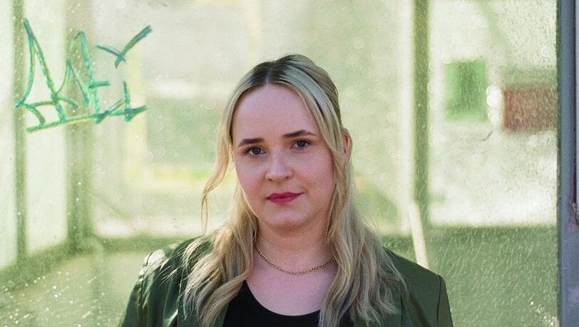 Verena Bogner ist 1992 geboren und lebt in Wien. Verena Bogner ist 1992 geboren und lebt in Wien.