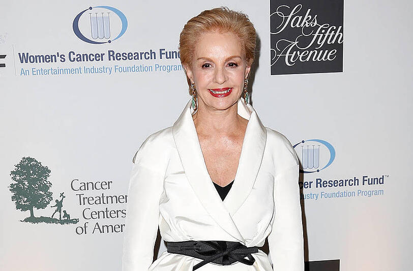 Carolina Herrera denkt noch nicht ans Aufhören und begeistert weiter mit ihren Kreationen.