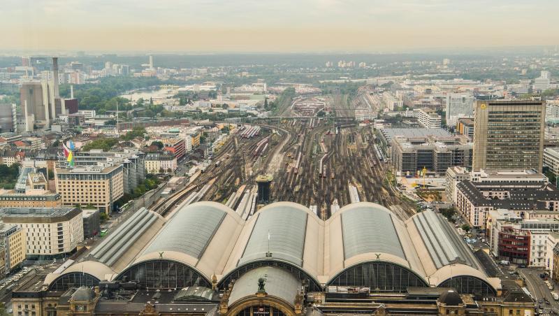 Der Hauptbahnhof in Frankfurt soll entlastet werden. Der Hauptbahnhof in Frankfurt soll entlastet werden.
