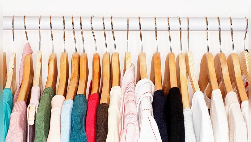 Mit einfachen Tipps zum ordentlichen Kleiderschrank. Mit einfachen Tipps zum ordentlichen Kleiderschrank.