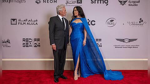 Michael Douglas und Catherine Zeta-Jones waren zwei der Stars auf dem roten Teppich des The Red Sea International Film Festival.