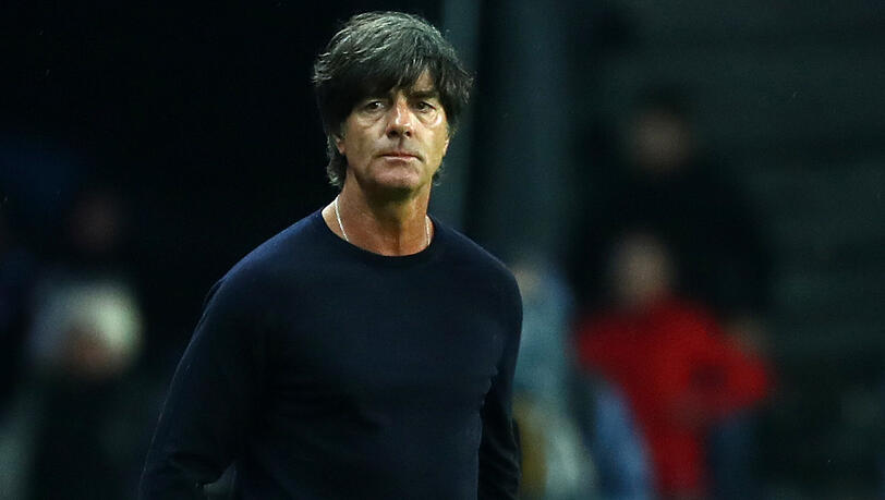 Bundestrainer Joachim Löw während des Test-Länderspiels in Kopenhagen gegen Dänemark (1:1). Bundestrainer Joachim Löw während des Test-Länderspiels in Kopenhagen gegen Dänemark (1:1).