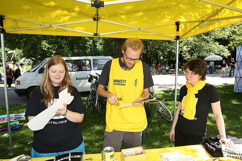Die Stadtteilwochen sind gestartet. Noch bis zum 20. Juni erleben die Besucher im Hirschgarten und im Viertel die Aktionen - wie hier in der Bildergalerie.