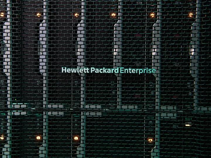 Das IT-Unternehmen Hewlett Packard Enterprise bietet seinen Angestellten ab sofort eine sechsmonatige Elternzeit bei voller Weiterbezahlung.
