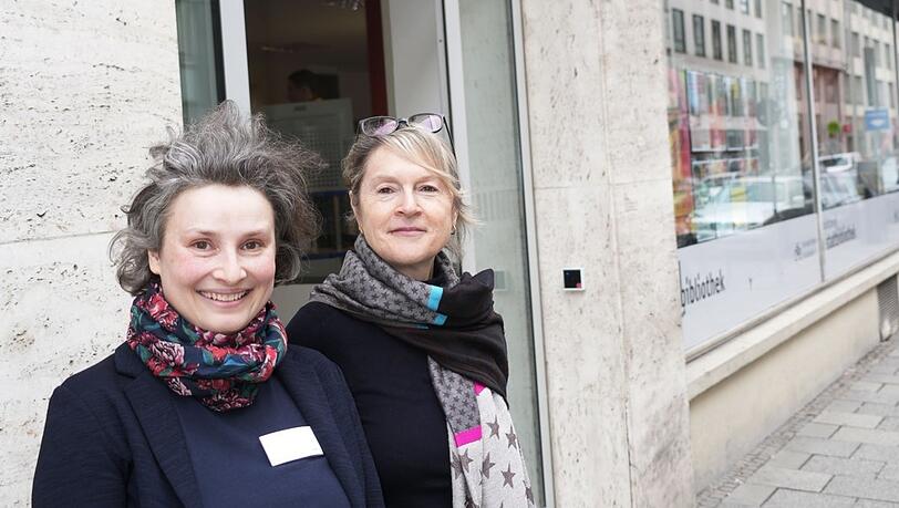 Anja Schifferdecker (l.) ist stolz auf die Neugestaltung.