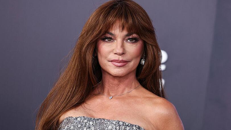 Shania Twain spricht über ihre schwere Kindheit. Shania Twain spricht über ihre schwere Kindheit.