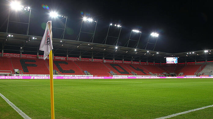 Auch am Samstag gegen 1860 bleiben die Ränge beim FC Ingolstadt leer.