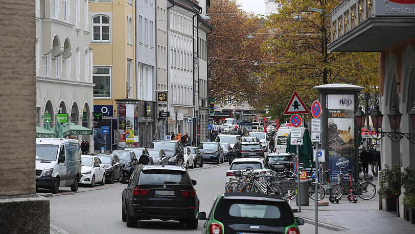 Trotz Corona und Lockdown ist im Tal derzeit sehr viel Verkehr – wie immer untertags.