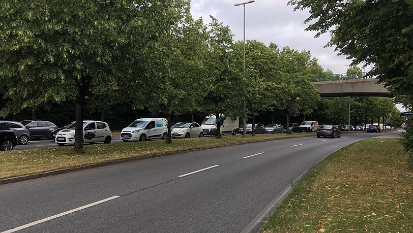 Der Jaguar war mit 120 km/h unterwegs - erlaubt sind in der Hansastraße 50 km/h. (Symbolbild)
