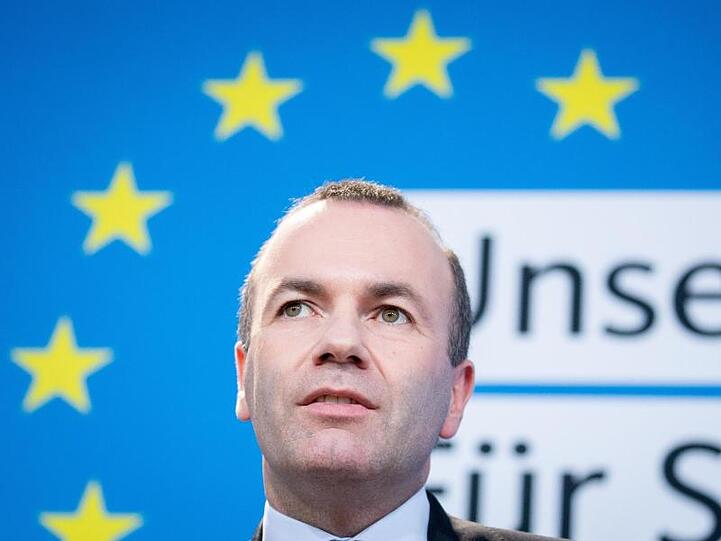Meinungsumfragen sehen die christdemokratische EVP mit dem deutschen CSU-Politiker Manfred Weber als Spitzenkandidaten bei der Europawahl vorn.